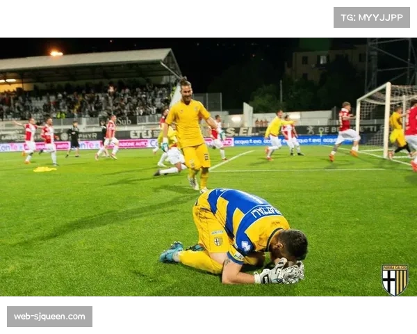 -佩罗内累计黄牌停赛,科莫中场核心缺阵影响反击质量- -佩罗内累计黄牌停赛,科莫中场核心缺阵影响反击质量-