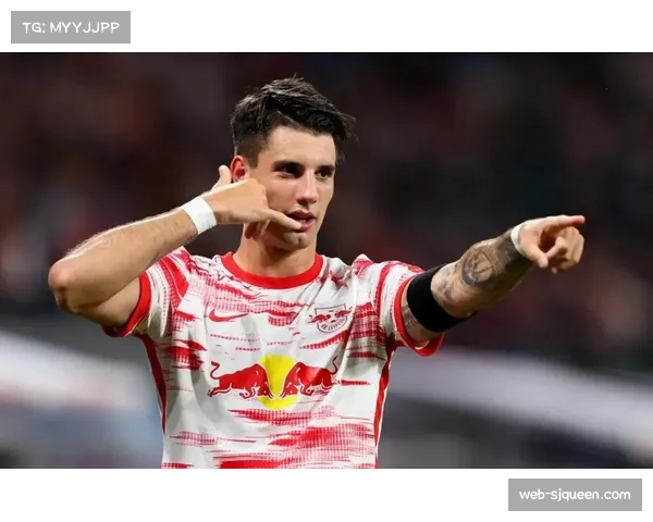 中场索博斯洛伊复出，利物浦活力恢复